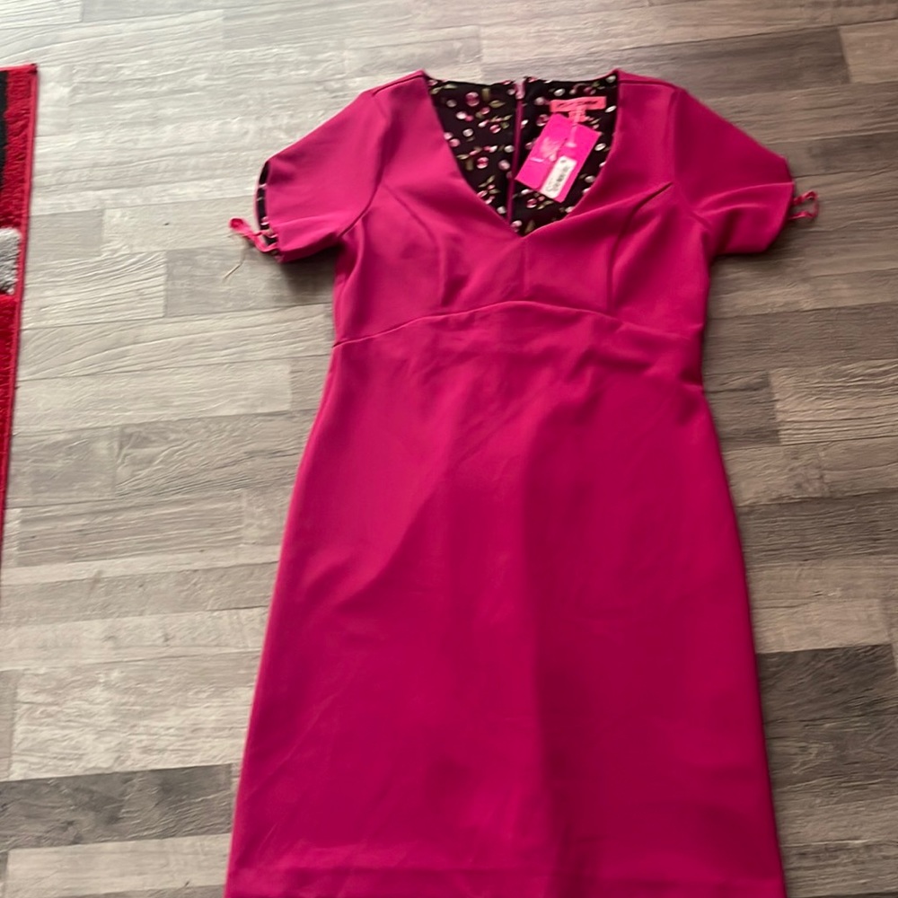 Fushia pink Betsy Johnson dress size 4. New